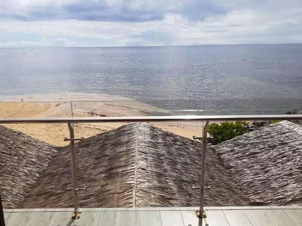 Survivor Samoa Beach Resort Falelatai Kültér fotó